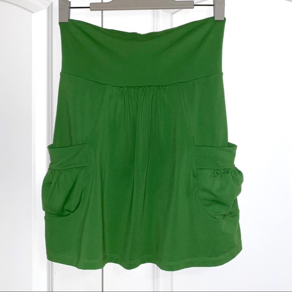 Susana Monaco soft knit skirt bright spring green size Small/Medium